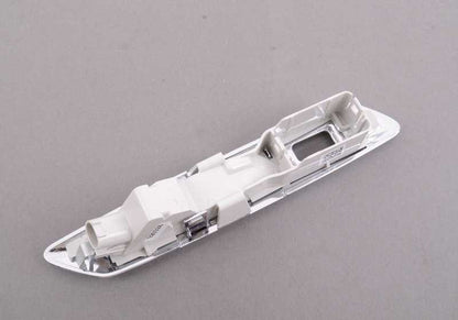 Intermitente lateral derecho OEM 63137154170 para BMW F10, F11, F18. Original BMW.