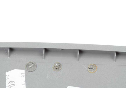 Tapa embellecedora satinada OEM 51169197244 para BMW E90, E91, E92, E93. Pieza interior original BMW.