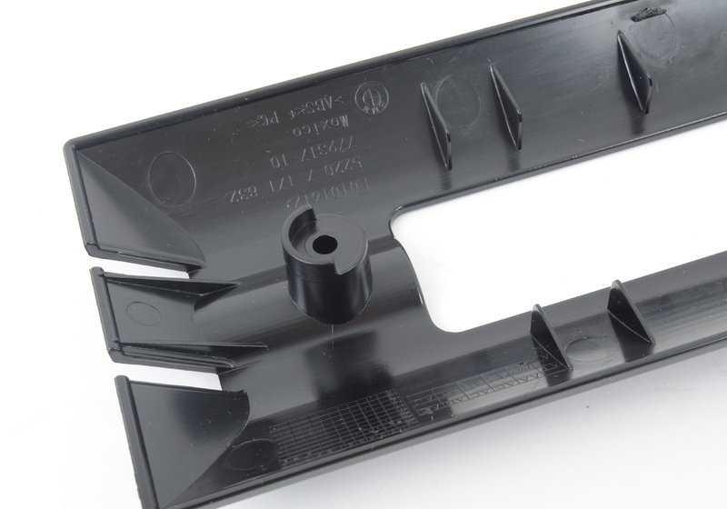 Seat Outer Support Cover for BMW E70, F15, F85 (OEM 52207171833). Original BMW.