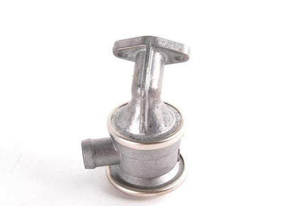 Valvola di ritenzione OEM 11727553063 per BMW E46 320CI (modelli motori M54, manuale o automatico, 2000-2006). BMW originale.