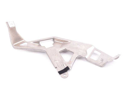 OEME RIGHT SUPPORT 51418408564 for BMW X5 E53 (3.0d and 3.0i models, 2001-2006). Original BMW piece, part of the front door with side airbag.