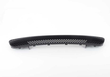Rejilla paragolpes delantera OEM 51117263119 para BMW E82, E88, 118d, 120d, 120i. Compatible con modelos manuales y automáticos (2007-2013). Repuesto original BMW.