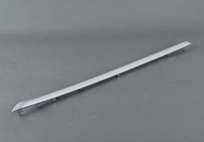 REGENDER SCHWEISEN HINTER RECHTS RECHTSHANDED/Chrom 51417315342 für BMW F34, F34N. Original BMW.