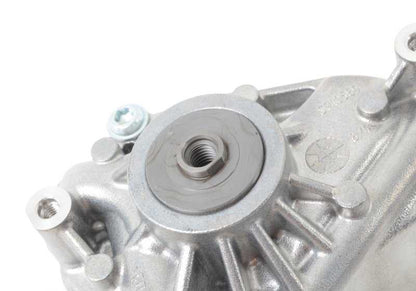 Bomba de aceite OEM 11418011851 para BMW F87, F80, F82, F83. Original BMW.