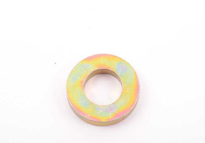 Arandela OEM 72111840586 para BMW E21, E12, E28. Pieza original BMW usada en montaje de motor y cinturones de seguridad. Ideal para recambios originales y mantenimiento.