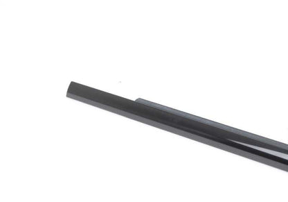 Cubierta exterior izquierda OEM 51348257703 para BMW X5 E53. Original BMW.