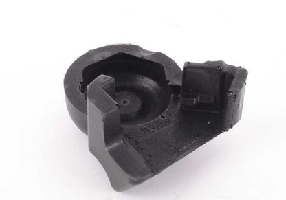 Copertura acustica per la pompa ad alta pressione per la BMW 1 F20 Series, F21, Serie 2 F22, F23, Series 3 F30, F31, F34, Series 4 F32, F33, F36, X5 F15, X6 F16 (OEM 13517629169). BMW originale.