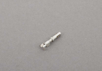 Conector eléctrico OEM 61131375690 para BMW E30. Original BMW.