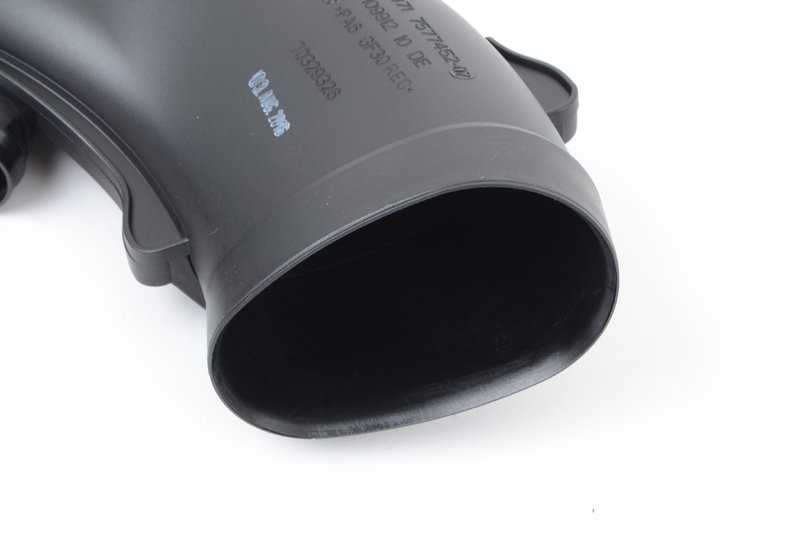 CLEAN AIR CONDUCT OEM 13717577452 for BMW F07, F07N, F10, F10N, F11, F11N, F06, F06N, F12, F12N, F13, F13N, F01, F01N, F02, F02N, F04, E70, E71, E72. Original BMW.