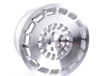 Llantas de aleación original BMW Streamline 370 derecha OEM 36116797518 para BMW E81, E82, E87, E88. Color plata 7,5x17 ET47. Compatible con sensor RDC. Original BMW.