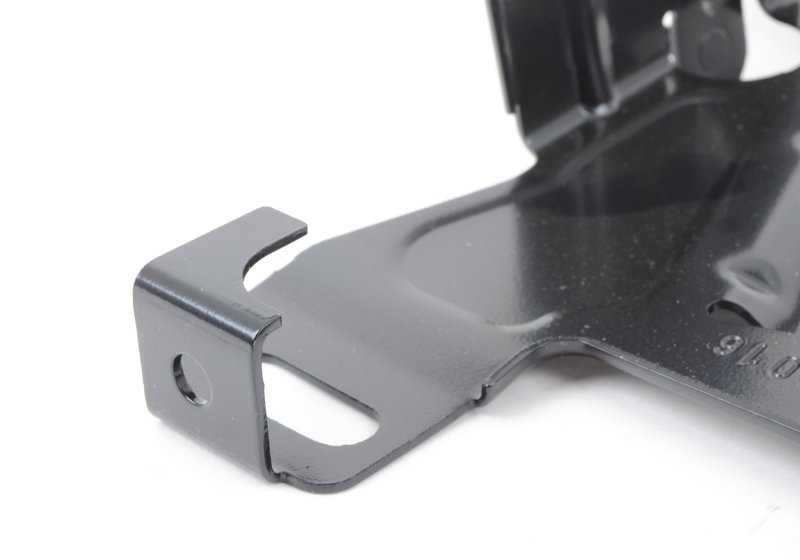 Support Active Sound Design OEM 65159313776 per BMW F20, F21, F22, F23, F30, F31, F34, F32, F33, F36, F80, F82, F83, F87. BMW originale.