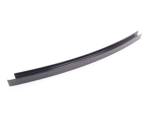 Embellecedor guía ventanilla derecha OEM 51357185236 para BMW F01, F01N, F02, F02N, F04. Acabado en negro brillo. Original BMW.