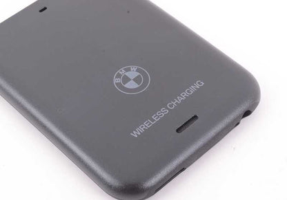 Funda de carga inalámbrica OEM 84212449609 para BMW F20, F21, F22, F23, F45, F46, F87, F30, F31, F34, F80, G20, F32, F33, F36, F82, F83, F90, G30, G31, F06, F12, F13, G32, G11, G12, G14, G15, F48, F25, G01, F26, G02, F15, G05, F85, F16, F86, G29. Or
