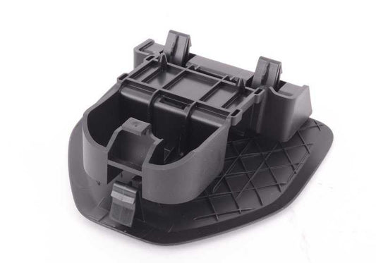 Soporte triángulo emergencia OEM 51497383584 para BMW G42, G87, G20, G20N, G28, G28N, G80, G80N, G22, G22N, G82, G82N, F90, F90N, G30, G30N, G38, G38N, G68, G11, G11N, G12, G12N, G70. Original BMW.
