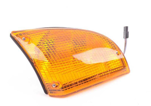 Piloto intermitente derecho OEM 63131370552 para BMW E23. Recambio original BMW.
