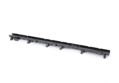 OEM de la carte inférieure 17113414987 pour BMW E83, E85, E86. BMW d'origine.