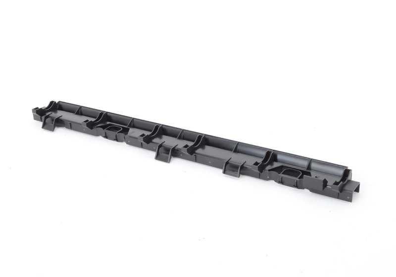 OEM de la carte inférieure 17113414987 pour BMW E83, E85, E86. BMW d'origine.