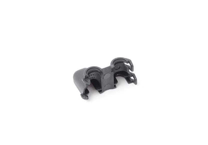 Pasacables de goma OEM 12527535589 para BMW E87, E90, E90N, E91, E91N, E92, E92N, E93, E93N, E60, E60N, E61, E63, E64, E65, E66, E84, E85, E86. Original BMW.