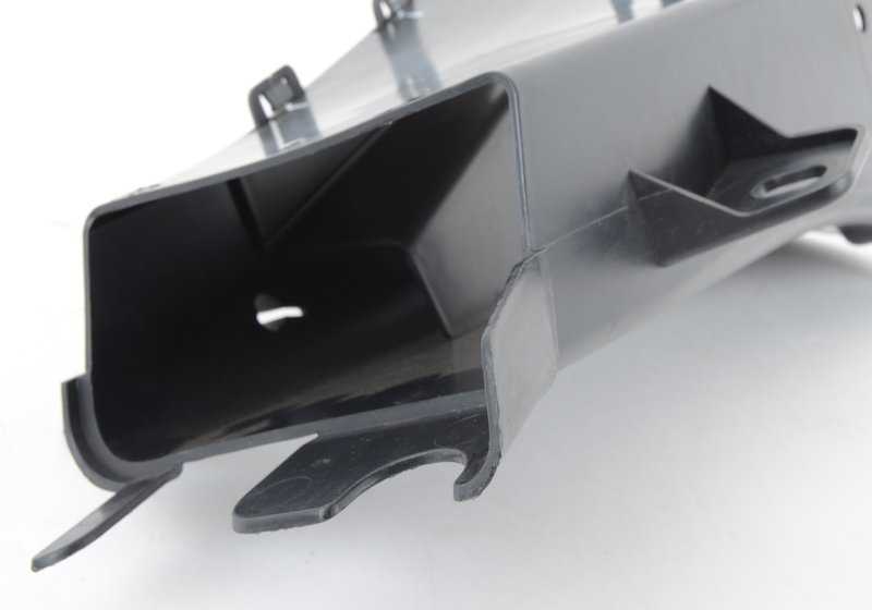 RIGHT BRAKE REFRIGERATION OM 51747331784 FOR BMW F10, F11. Original BMW.