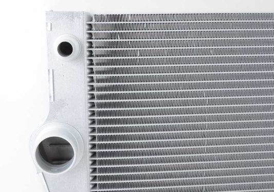 Radiador refrigerante OEM 17107562587 para BMW F07, F10, F11. Compatible con modelos 535i con motor N55. Repuesto original BMW.
