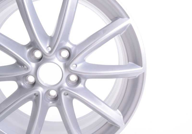 Llanta de Aluminio V-Speiche 560 para BMW X1 F48, F49, X2 F39 (OEM 36116856061). Original BMW.