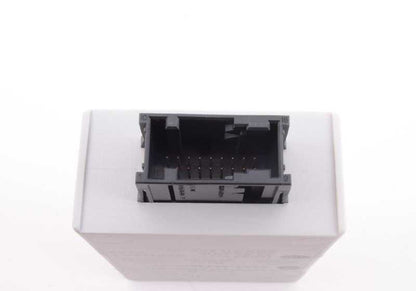 Módulo de control asistente de aparcamiento OEM 66336873360 para BMW F07, F10, F11, F18, F06, F12, F13, F01, F02. Original BMW.