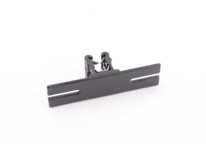 Sujetacables OEM 61136943977 para BMW E90, E91, G20, G21, F10, G30, F06, F12, F13, F01, F02, F04, G11, G12, F25, G01, F26 y MINI F54, F55, F56, F57, F60, F65, F66, R55, R56, R57, R58, R59, R60, U25. Original BMW y MINI.