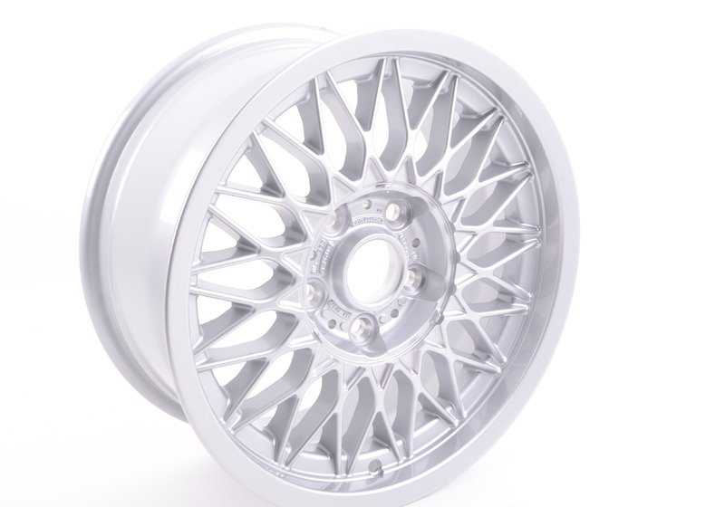 Llantas de aleación estilo radios cruzados Styling 5 OEM 36112225621 para BMW E30. Original BMW.