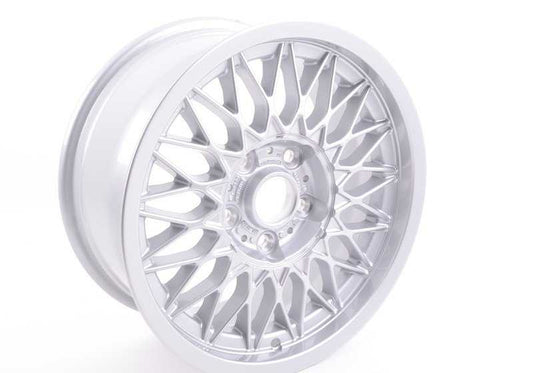 Llantas de aleación estilo radios cruzados Styling 5 OEM 36112225621 para BMW E30. Original BMW.