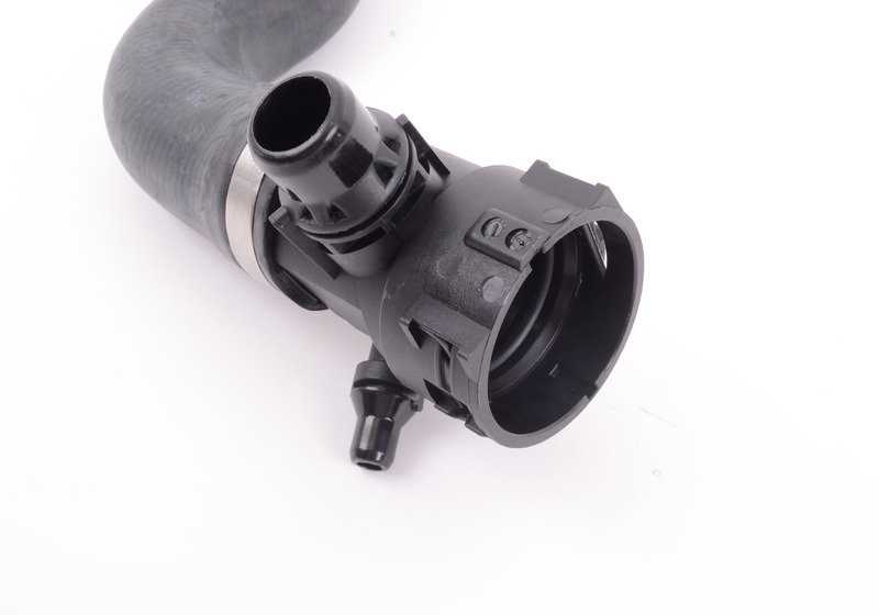 Le tuyau de réfrigérant pour la série BMW 1 F20, F21, série 2 F22, F23, F87, 3 Série F30, F31, F34, 4 F32 Series, F33, F36 (OEM 17127604542). BMW d'origine