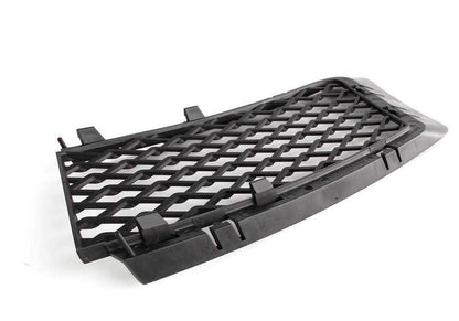 Rejilla abierta derecha OEM 51117175312 para BMW E60 y E61. Original BMW.