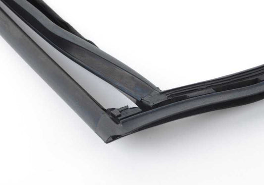 Guía de ventana trasera derecha OEM 51358223808 para BMW E65. Original BMW.
