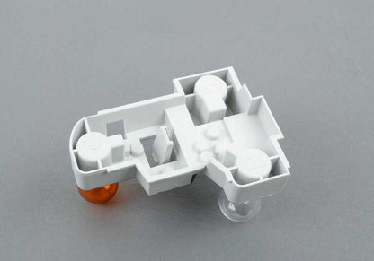 Portalámparas derecho intermitente blanco OEM 63216928382 para BMW E46. Original BMW.