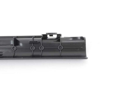 Cubierta de carril de asiento derecho OEM 52107243558 para BMW F20, F21, F22, F23, F30, F31, F34, F32, F36, F87, F80, F82. Original BMW.
