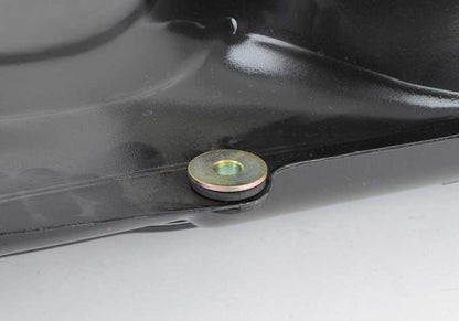 Depósito de combustible metálico OEM 16111180175 para BMW E30. Capacidad 63L. Original BMW.