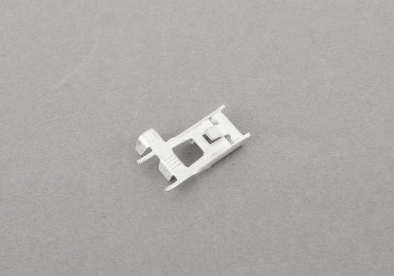 Terminal de Pala para BMW E21, E30, E12, E28, E24, E23 (OEM 61131352577). Original BMW.