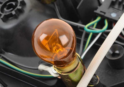 Linkes Portal für den BLANCO Intermittent OEM 63212695119 für BMW E36 und Z3. Original BMW.