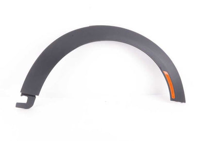 Embellecedor paso de rueda delantero derecho OEM 51777387890 para MINI F56 (todos los Cooper y Cooper S, incluidos JCW) y F57 (todos los Cooper y Cooper S, incluidos JCW). Original MINI.