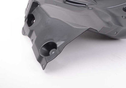 Guardabarros interior delantero derecho OEM 51712990090 para BMW E84. Original BMW.