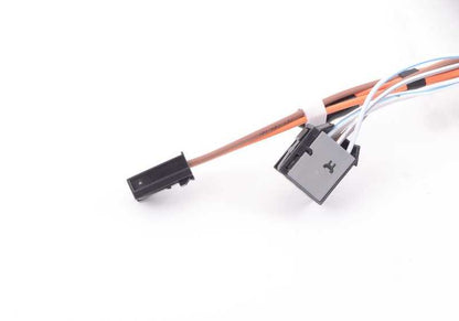 Modulo di accensione del cablaggio del motore per BMW E83 (OEM 12513425833). BMW originale.
