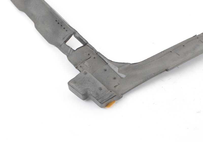 Junta de cierre puerta trasera derecha OEM 51357033808 para BMW E60 520d (todos los modelos M47 y N47, manual y automático, tracción trasera). Original BMW.