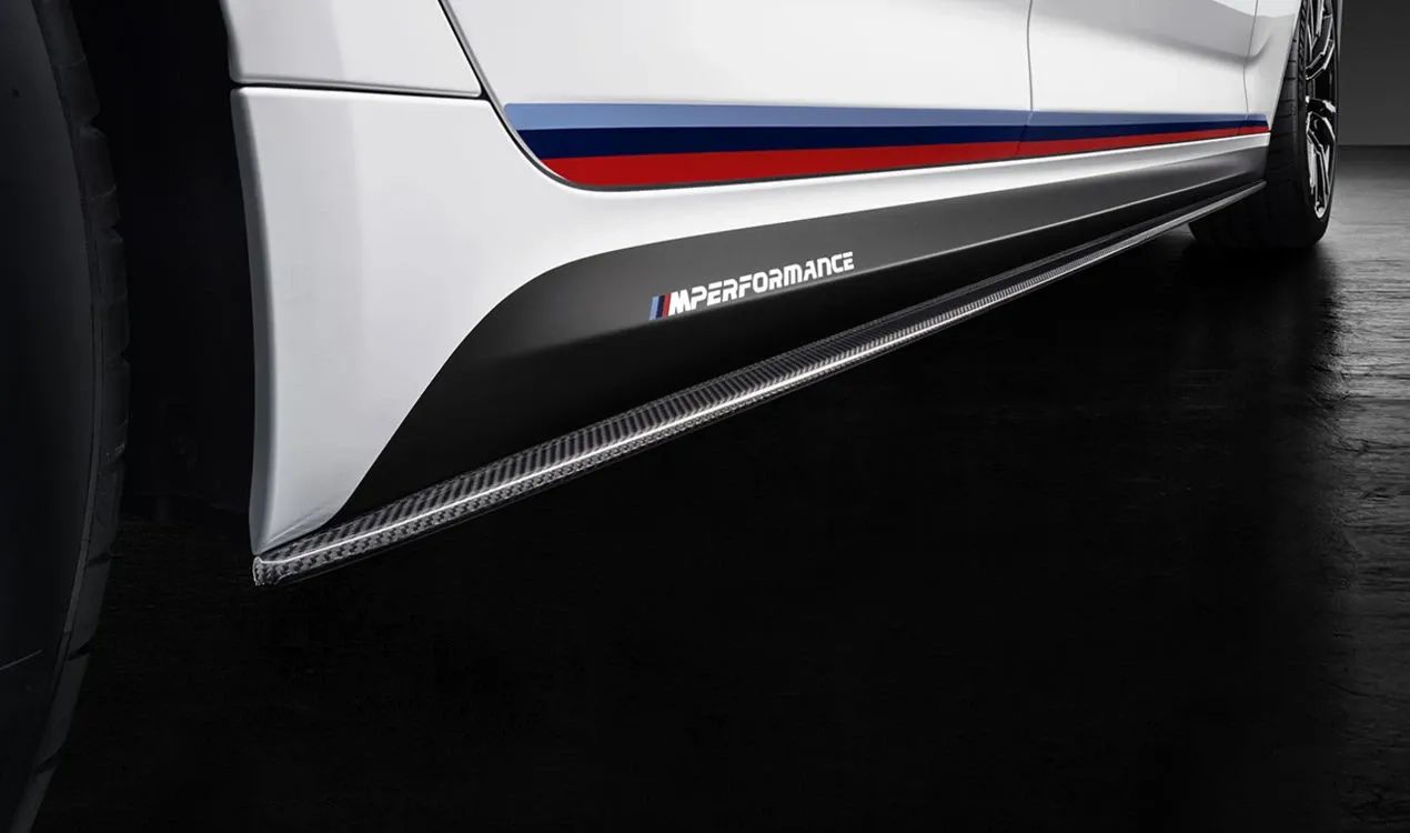Faldones laterales de carbono M Performance para BMW F90, G30, G31 (OEM 51192447016). Original BMW