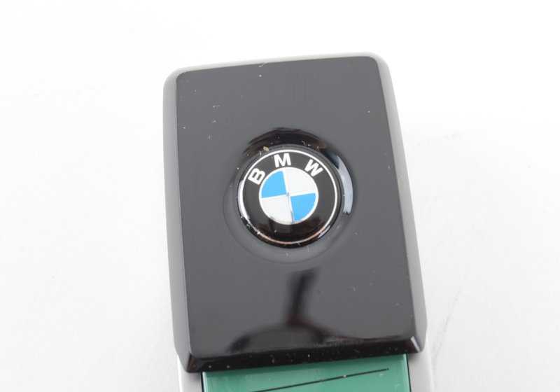 Cartucho de ambientador BMW Ambient Air Green Suite Nº 2 OEM 64119382603 para BMW F90, F90N, G30, G30N, G31, G31N, G38, G38N, G32, G32N, G11, G11N, G12, G12N, F91, F92, F93, F97, F97N, G01, G01N, G08, G08E, G08F, G08N, F98, F98N, G02, G02N, F95, F95