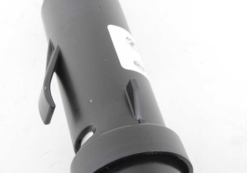 Buse à haute pression gauche pour BMW E85, E86 (OEM 61677057451). BMW d'origine