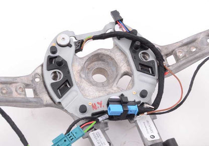 Volante M Performance Pro OEM 32302413015 para BMW F87. Original BMW.
