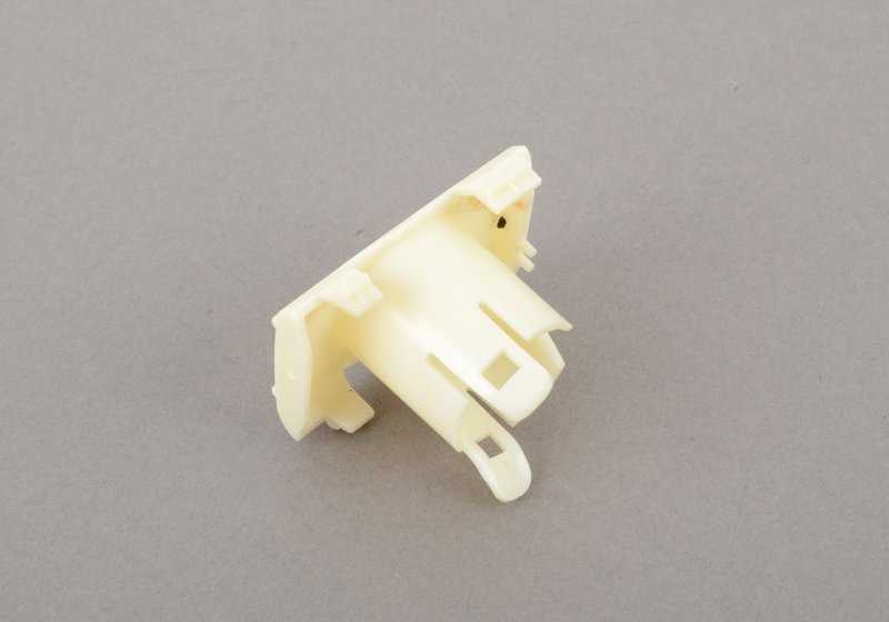 Left Inner PDC Bracket for BMW 5 Series E39 (OEM 51117008391). Original BMW