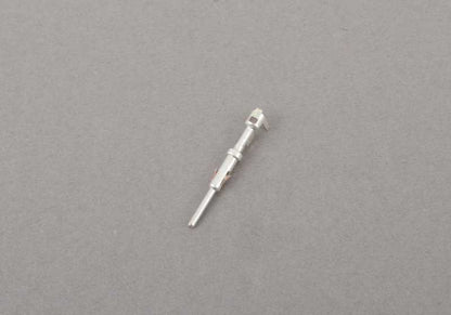 Conector eléctrico OEM 12521744077 para BMW E39. Original BMW.