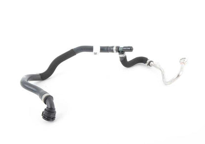 Manguera de refrigeración OEM 11537578687 para BMW F07, F07N, F10, F10N, F11, F11N, F06, F06N, F12, F12N, F13, F13N, F01, F01N, F02, F02N, F04. Original BMW.