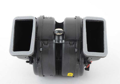 Ventilador aire acondicionado trasero OEM 64119311853 para BMW F07, F10, F11, F01, F02, F04. Compatible con variantes 520d, 528i, 530d. Original BMW.