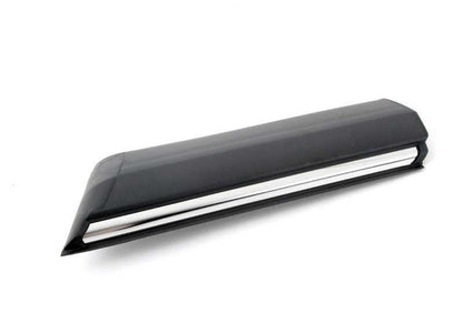 Moldura lateral derecha OEM 51131871098 para BMW Serie 5 E28 (todos los modelos). Original BMW.